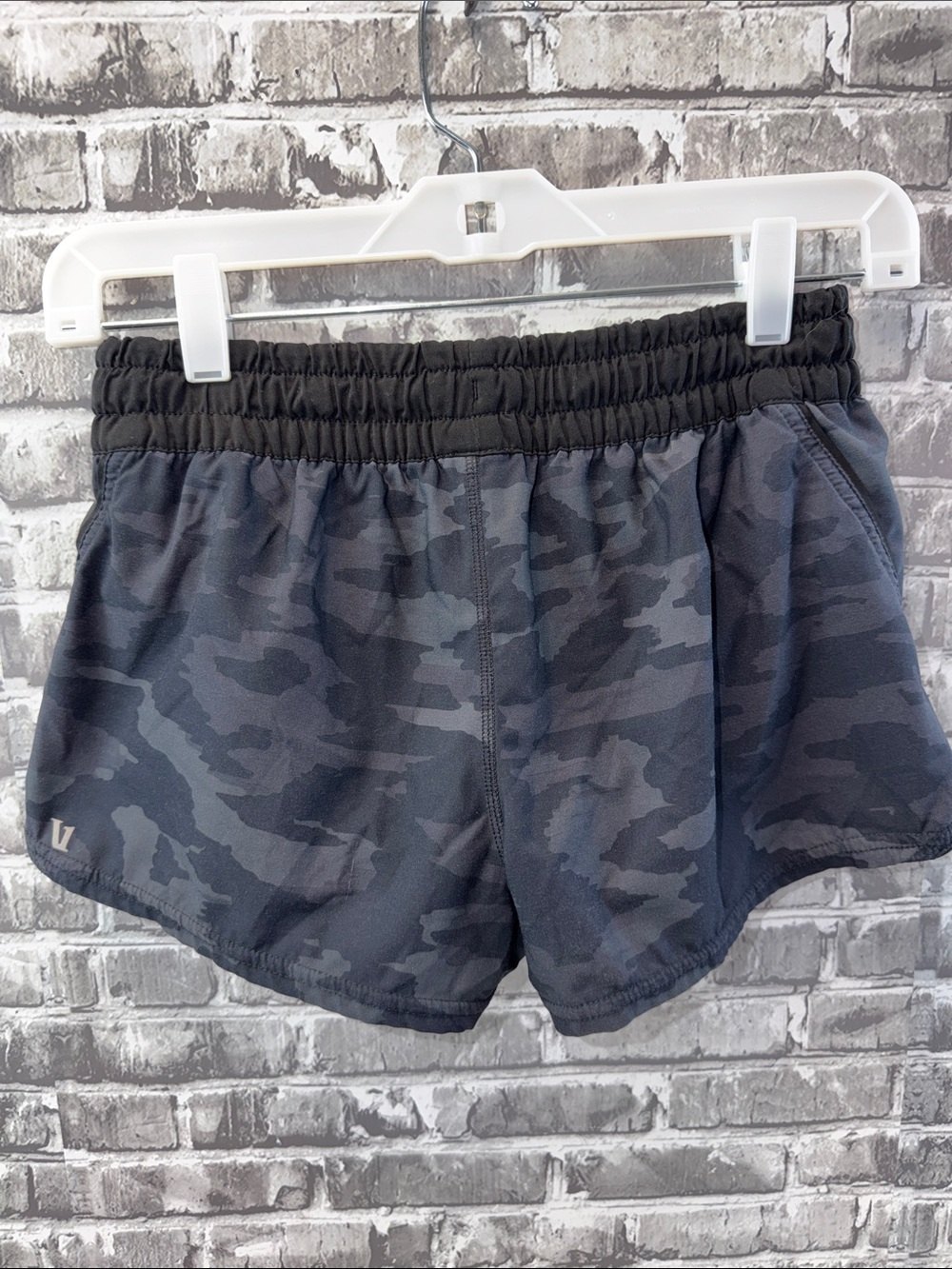 Women’s VUORI Black Camo Active Shorts